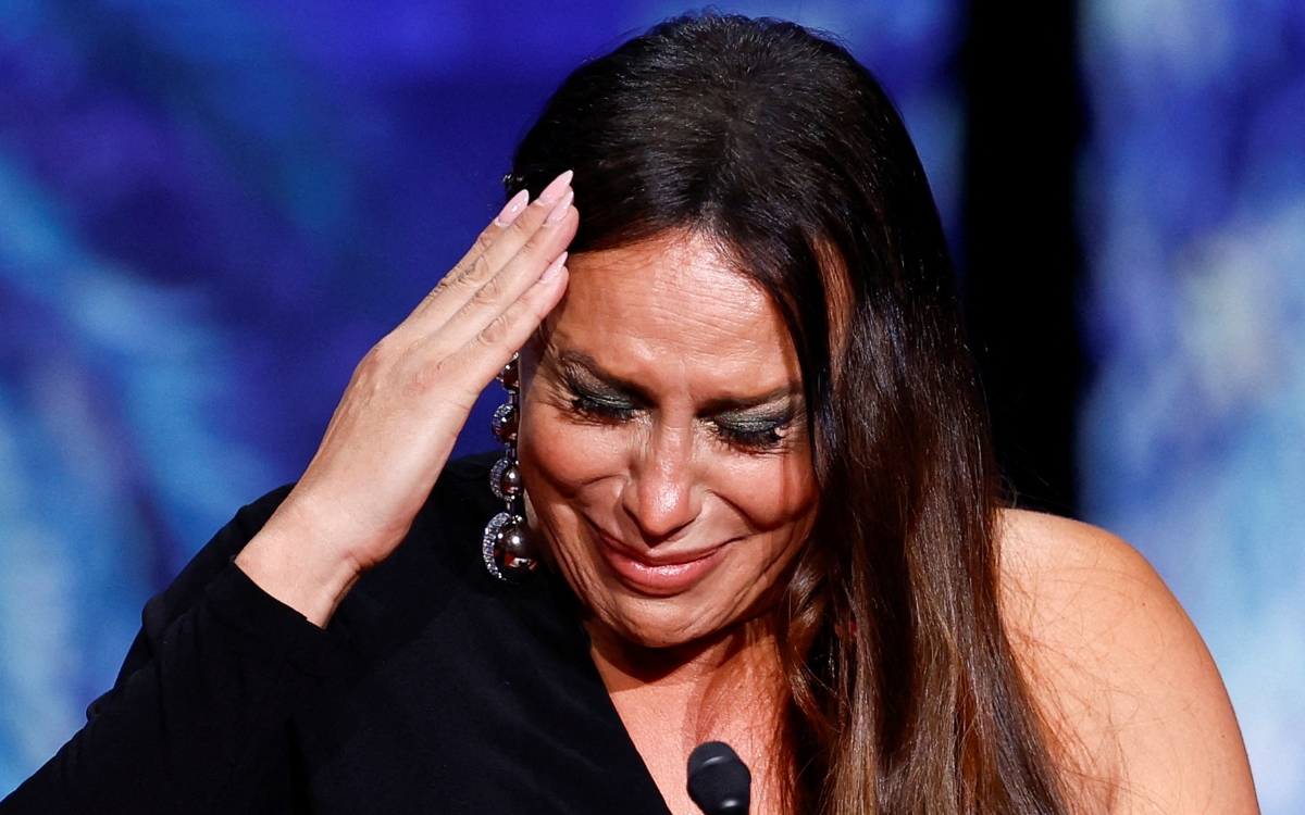 Hollywood le da la espalda a Karla Sofía Gascón tras la polémica en redes