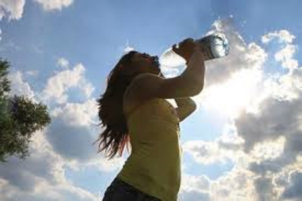 Precaución con el calor: personas que toman medicamentos psiquiátricos deben extremar cuidados, advierte la AEMPS