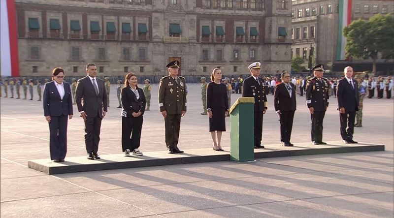 México honra a las víctimas de los sismos de 1985 y 2017