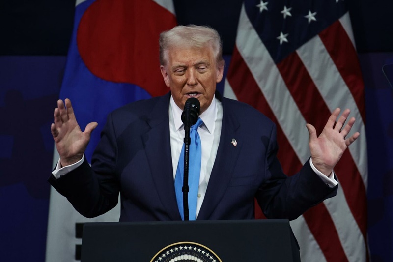 Trump reconoce imposibilidad de un tercer mandato y mira hacia 2028