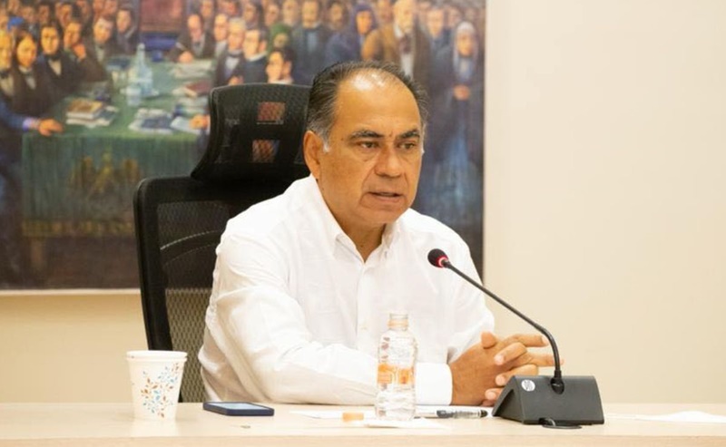 Astudillo Flores denuncia revocación de visa en EU tras críticas a Trump