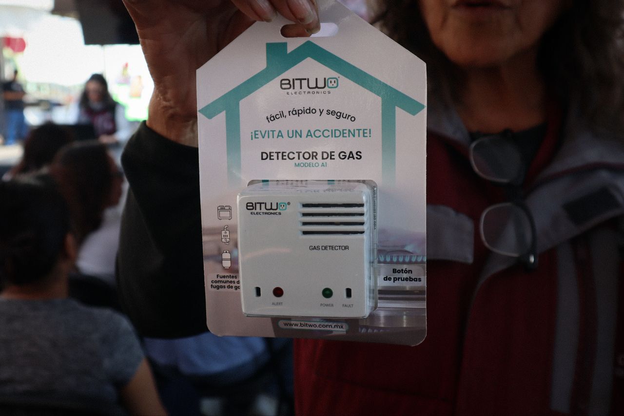 “El detector que te salva”: CDMX distribuye 10 mil alarmas de gas para reducir riesgos en viviendas