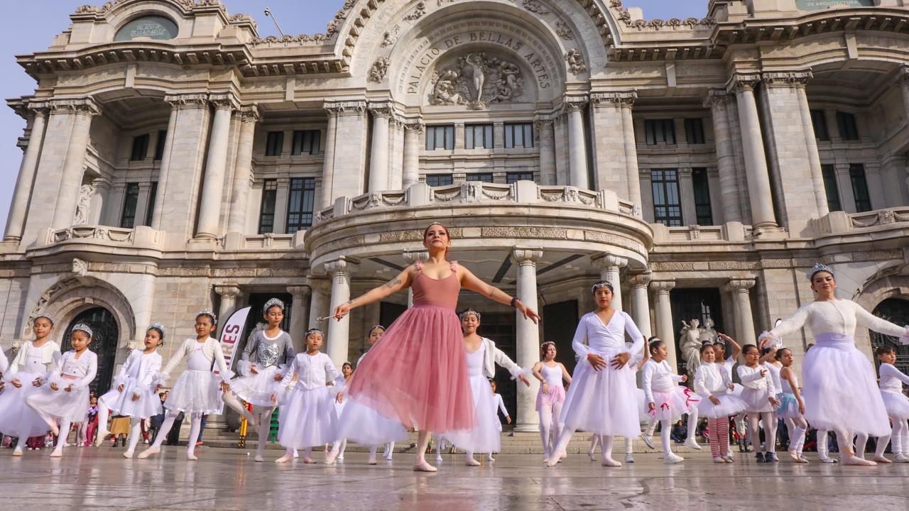 Gran función gratuita de “El Cascanueces”: PILARES toma la Explanada de Bellas Artes