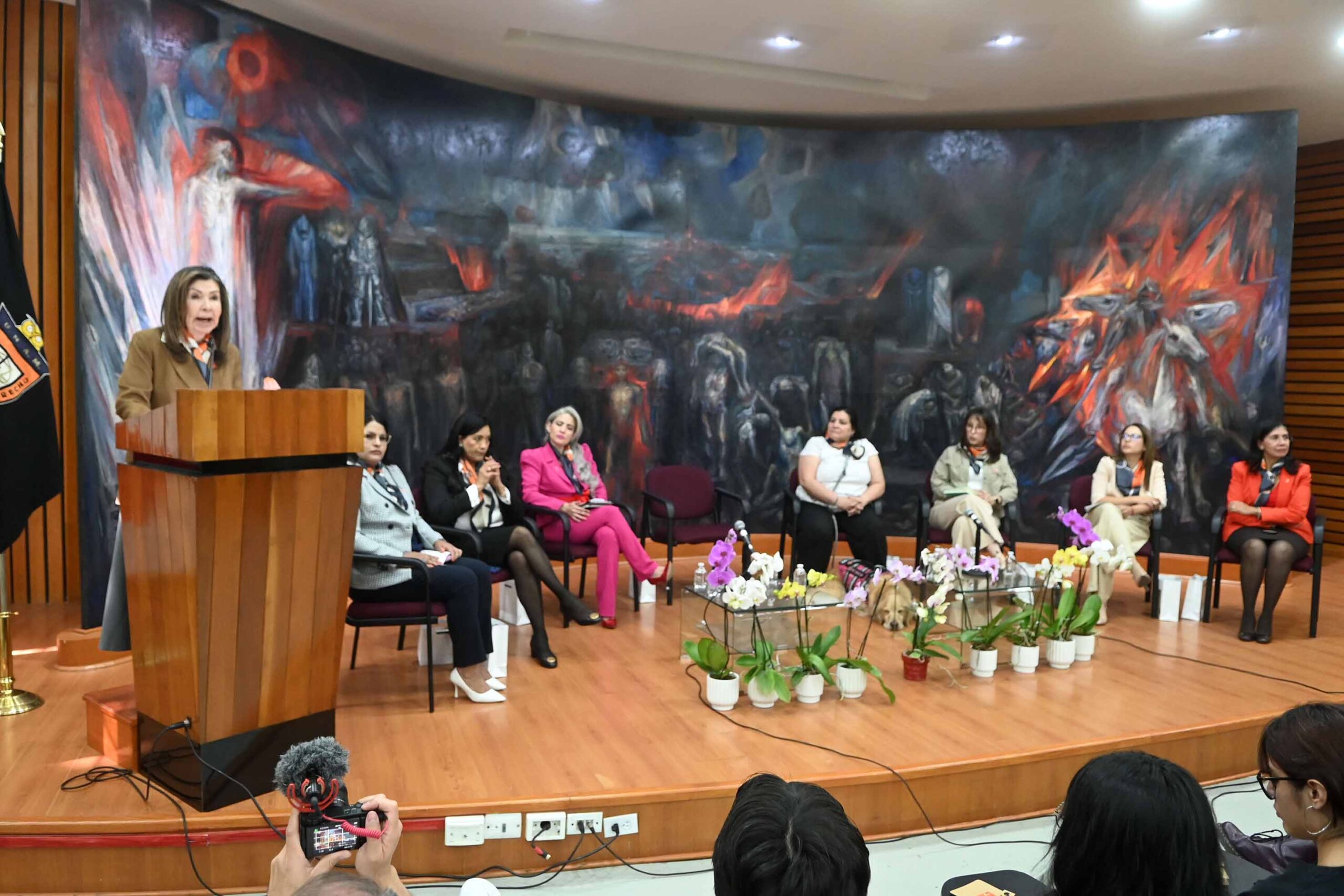 UNAM impulsa autonomía financiera para fortalecer derechos de las mujeres