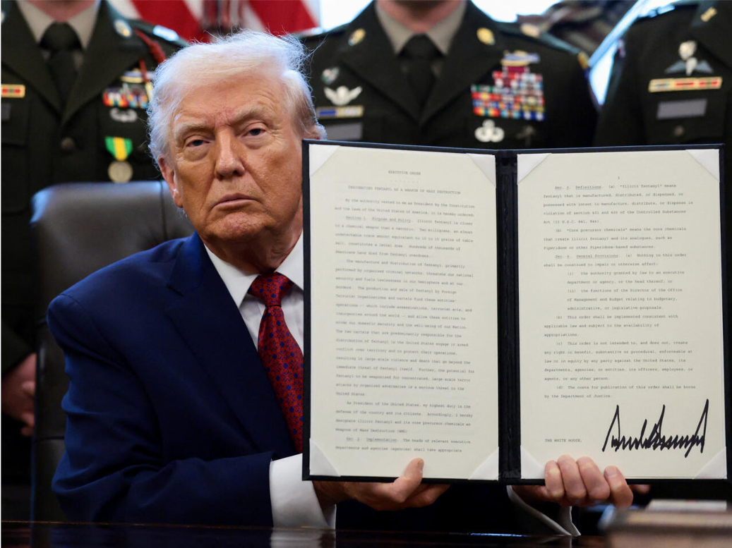 Trump declara al fentanilo como “arma de destrucción masiva” tras firmar orden ejecutiva