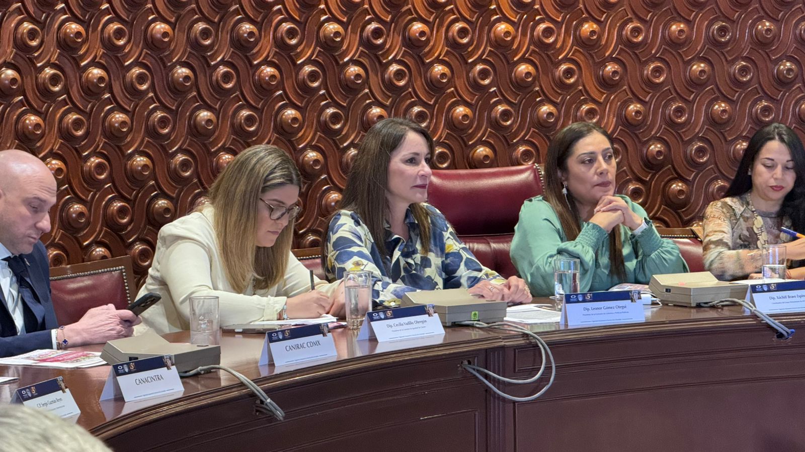 CDMX al futuro: Congreso y cámaras empresariales avanzan en la elaboración del Plan General