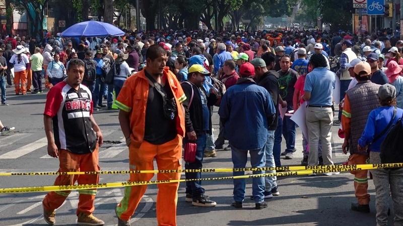 Marchas y caos vial sacuden la CDMX hoy