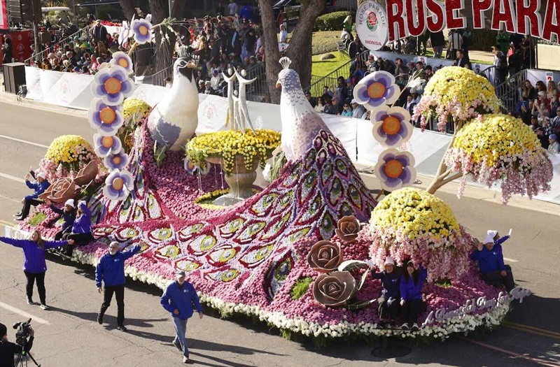 Desfile de las Rosas abre el año con tradición y espectáculo