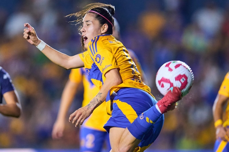 Lizbeth Ovalle hace historia con el mejor gol del año