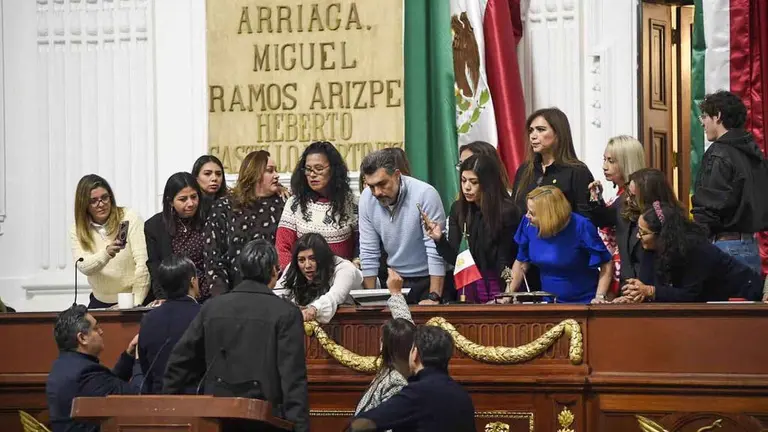 PAN acusa ruptura de acuerdos y vicios legales tras enfrentamiento por el InfoCDMX