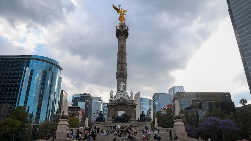 Así se balanceó el Ángel de la Independencia durante el sismo
