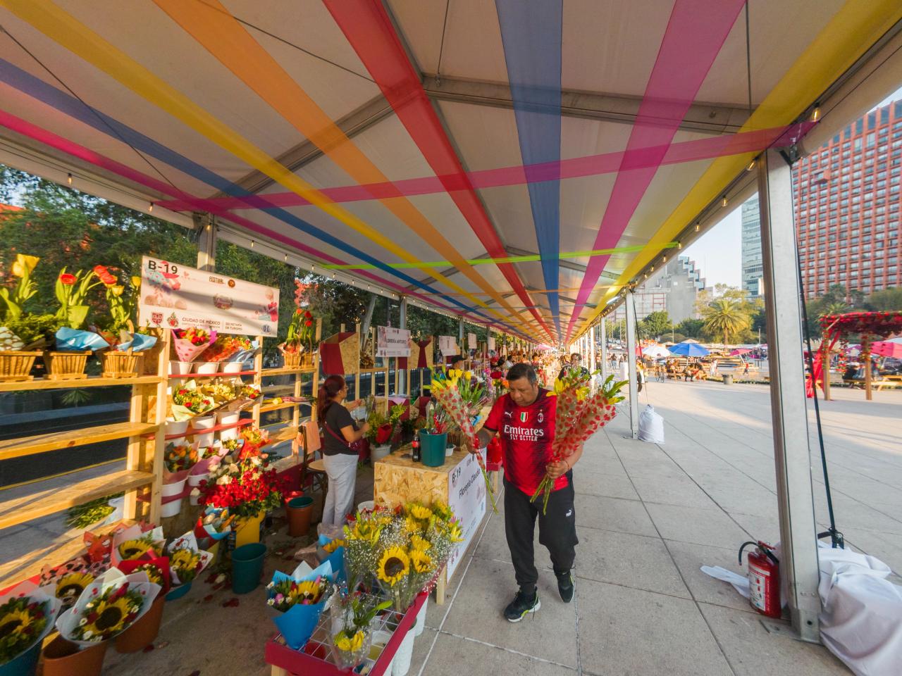 Productores y artesanos destacaron en el Festival de Flores y Chocolates 2026 en CDMX