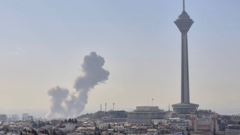 Trump y Netanyahu atacan Irán y escalan conflicto