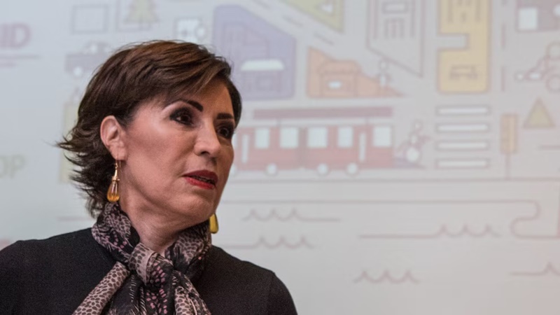 PRI reincorpora a Rosario Robles con nuevo cargo político