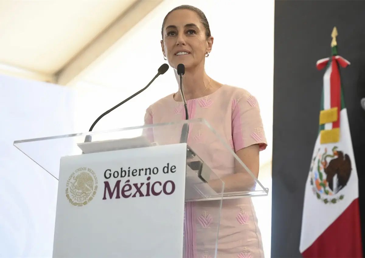 Sheinbaum exige paz global tras ofensiva militar contra Irán; SRE activa protección