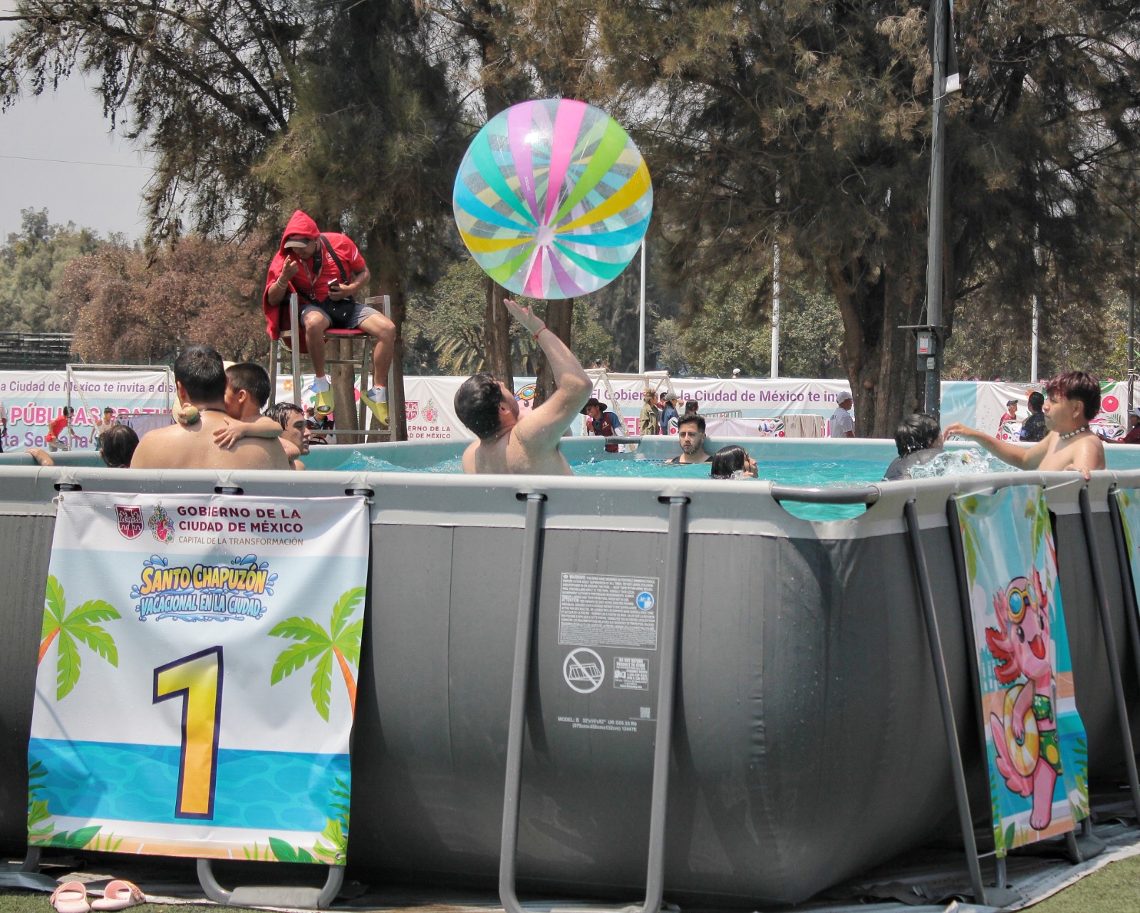 Programa “Santo Chapuzón” supera las 12 mil visitas en albercas durante Semana Santa en la capital