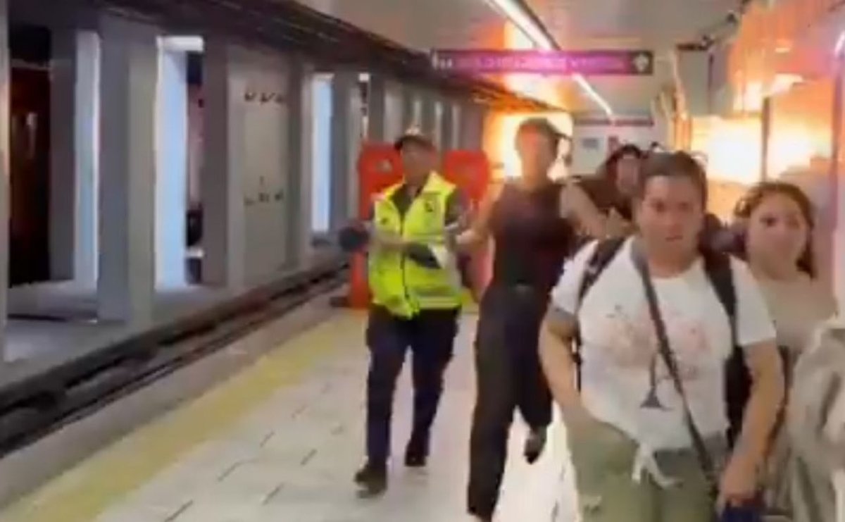 Ayer en el Metro CDMX: usuarios vivieron minutos de tensión en Línea 1