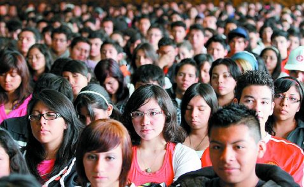 Jóvenes organizados en CDMX podrán recibir hasta 25 mil pesos: así funciona la convocatoria del INJUVE