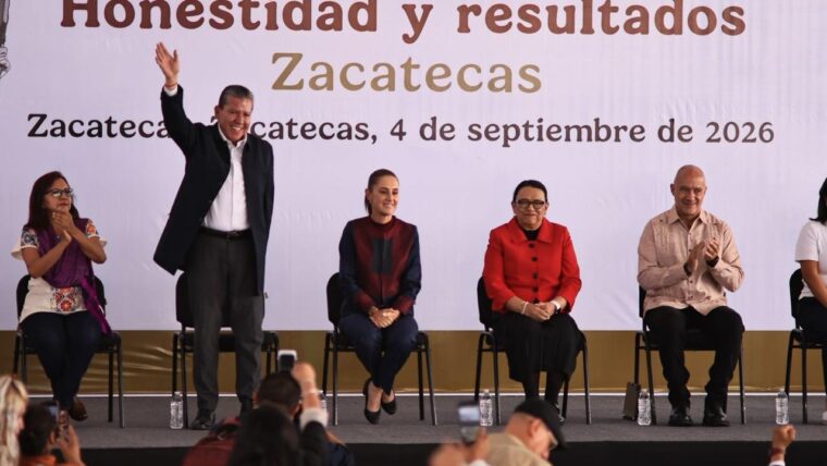 Claudia Sheinbaum y David Monreal durante el Segundo Informe en Zacatecas
